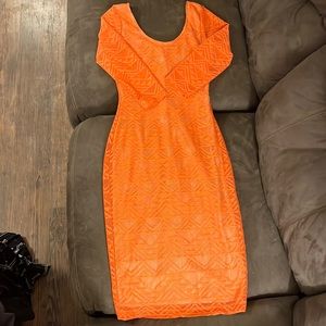 I know the picture shows it to be orange but it’s more of a peach color